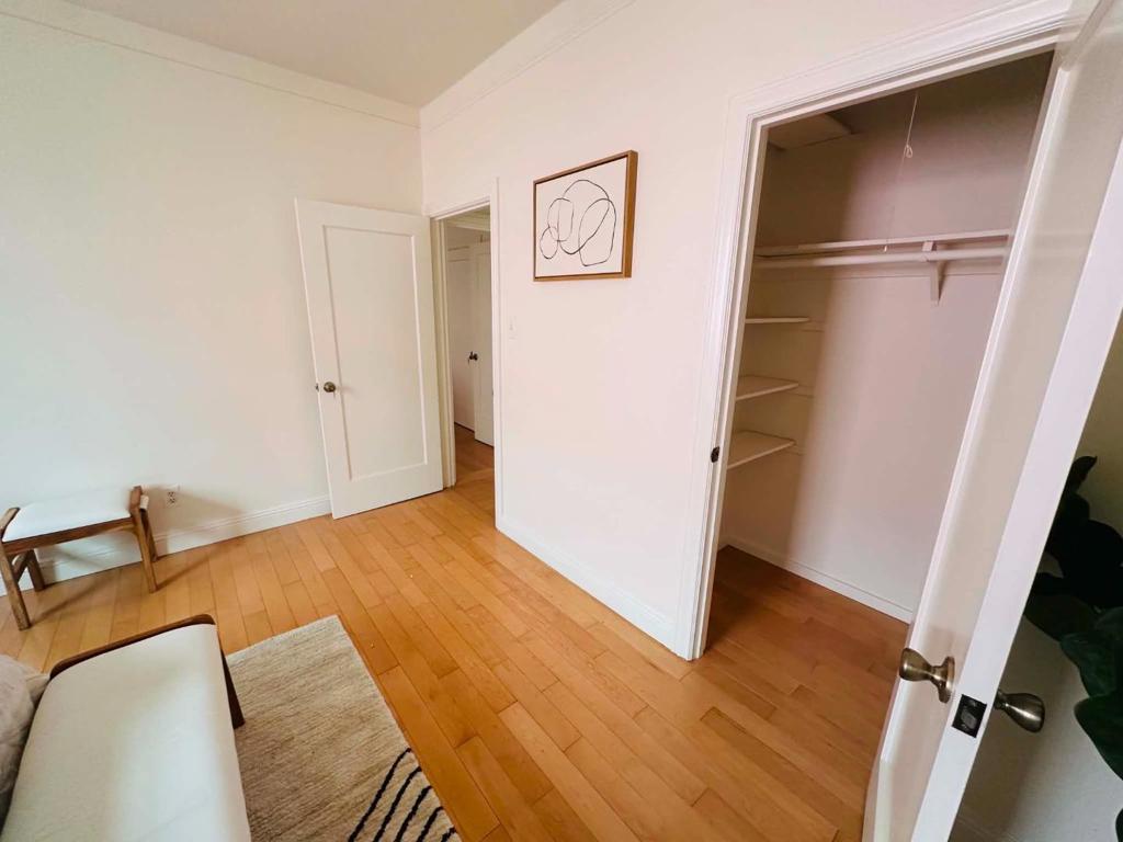 5465 Mission Street Property Photo 15