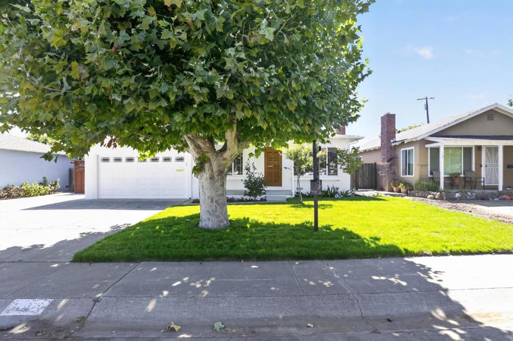 927 Bard Street Property Photo 1