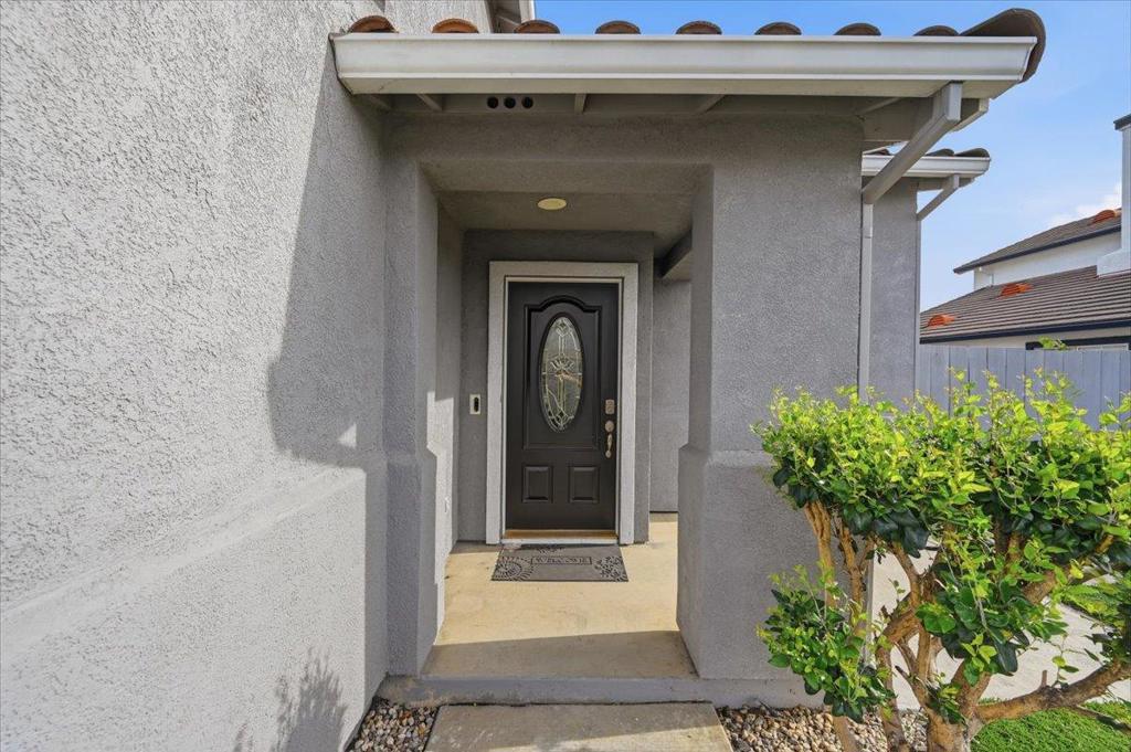 32755 Folklore Loop Property Photo 3