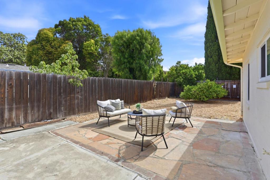 568 Madrone Avenue Property Photo 24