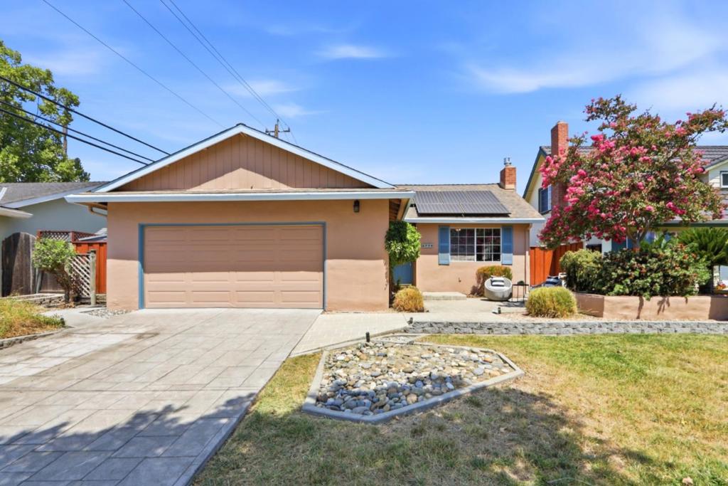 277 Bieber Drive Property Photo 1