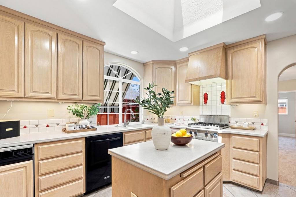 277 Bieber Drive Property Photo 3