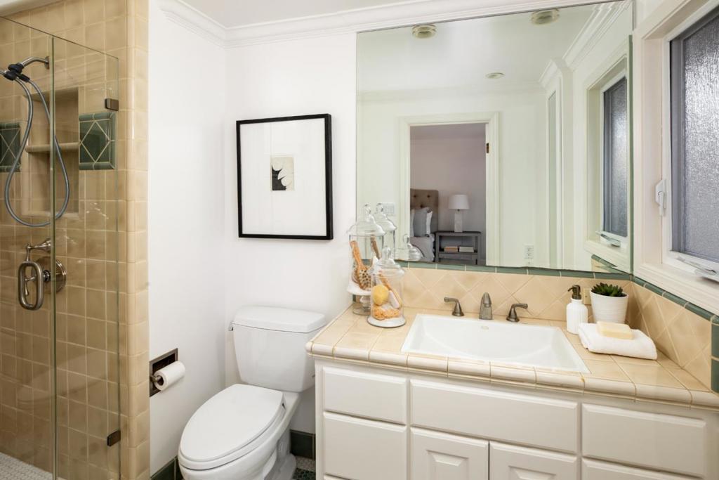 1532 Bedford Avenue Property Photo 22