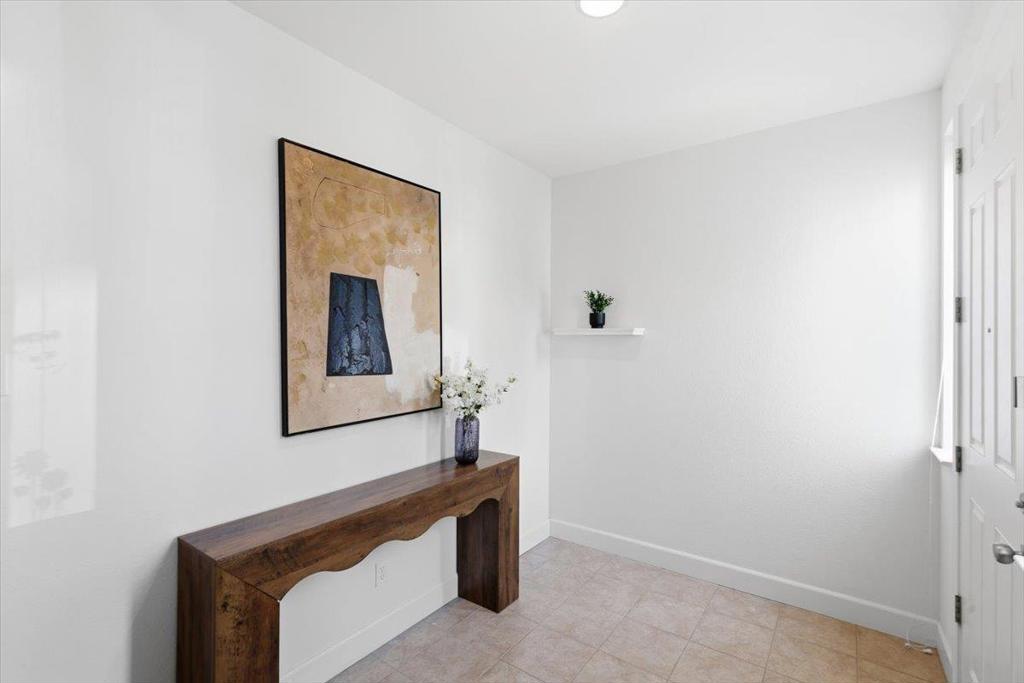 1107 Pepper Road Property Photo 5