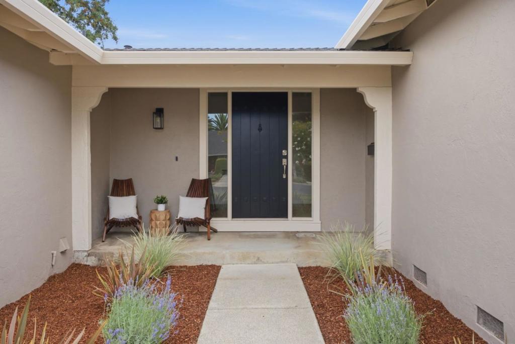 6115 Corte De La Reina Property Photo 9