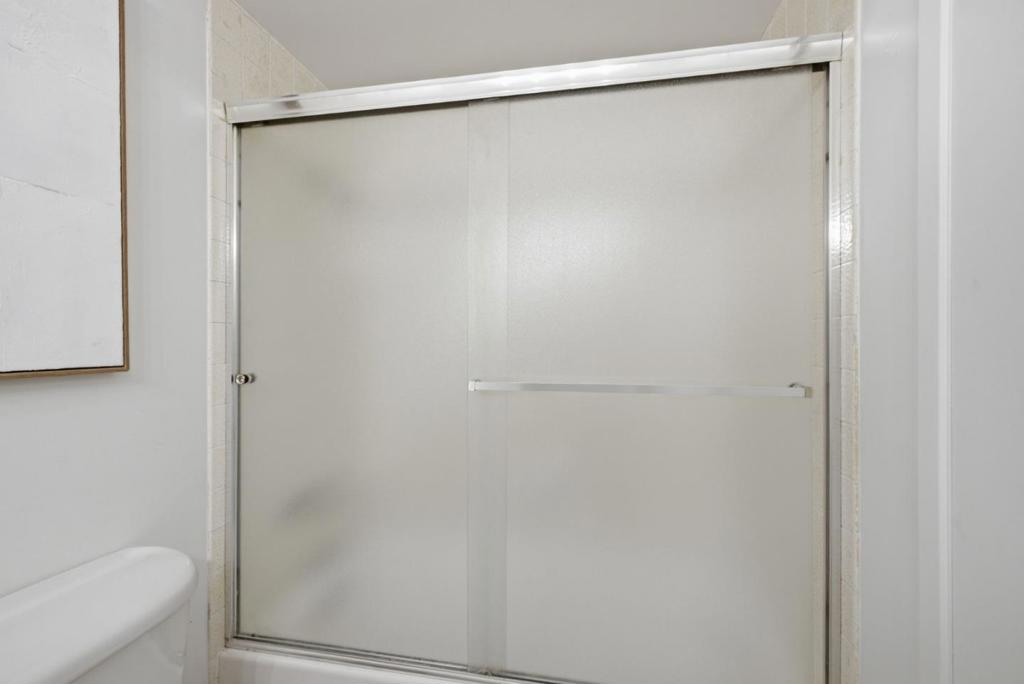6115 Corte De La Reina Property Photo 32