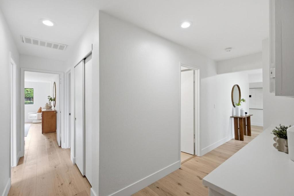6115 Corte De La Reina Property Photo 33