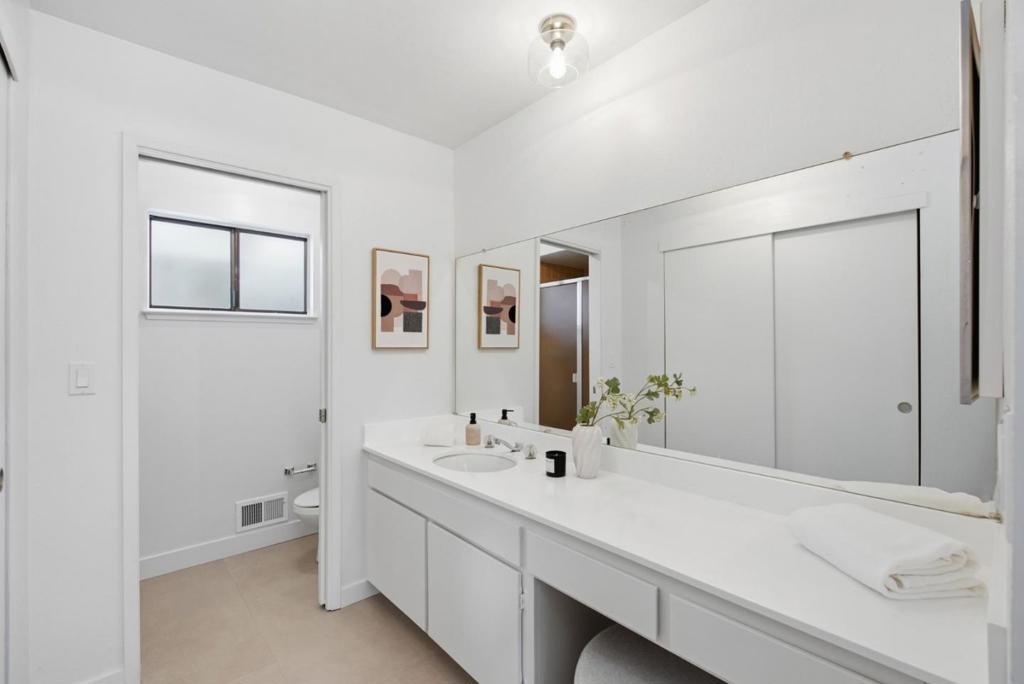 6115 Corte De La Reina Property Photo 44