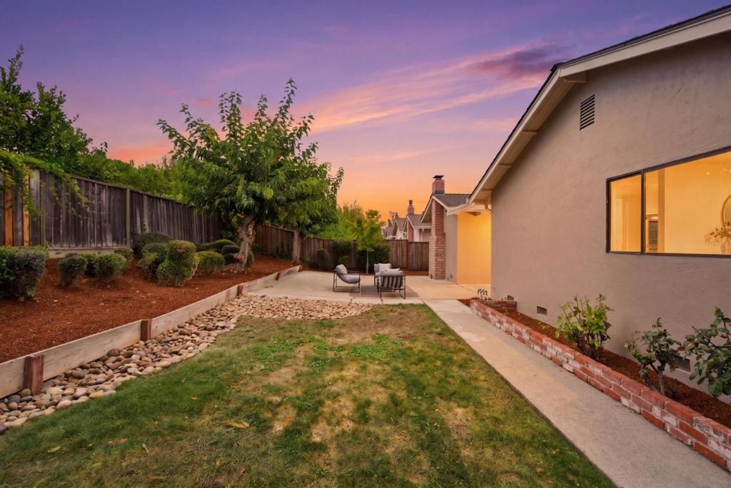 6115 Corte De La Reina Property Photo 57