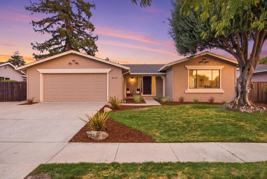 6115 Corte De La Reina Property Photo 58