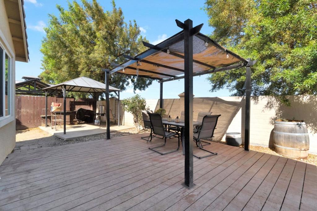 1596 Manzanita Way Property Photo 29