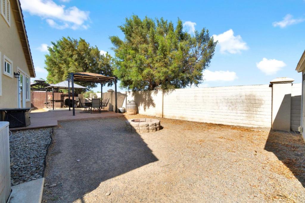 1596 Manzanita Way Property Photo 31
