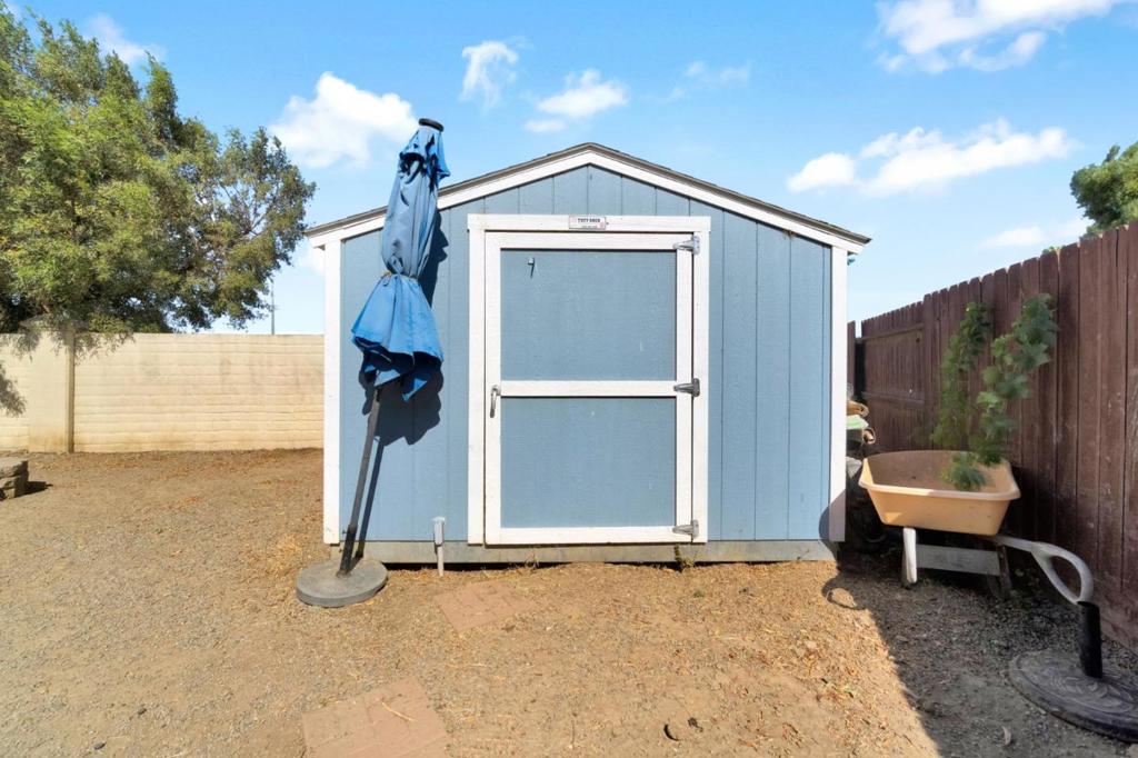 1596 Manzanita Way Property Photo 33