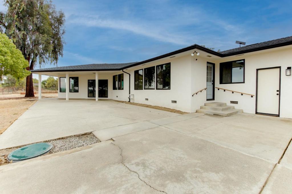 1667 Santa Ana Road Property Photo 42