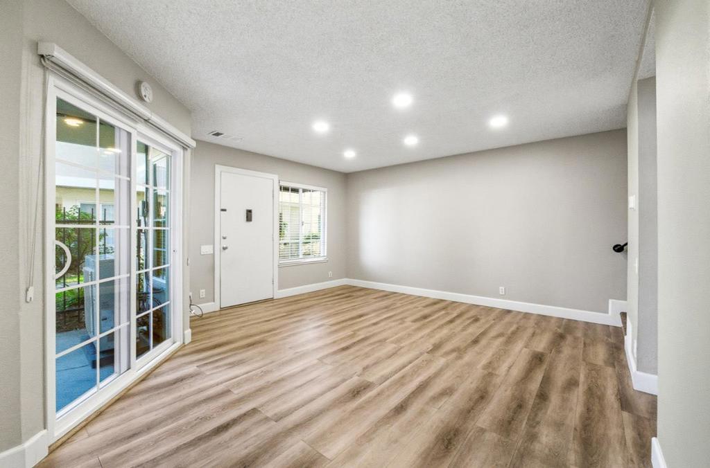 42 Muirfield Court Property Photo 8