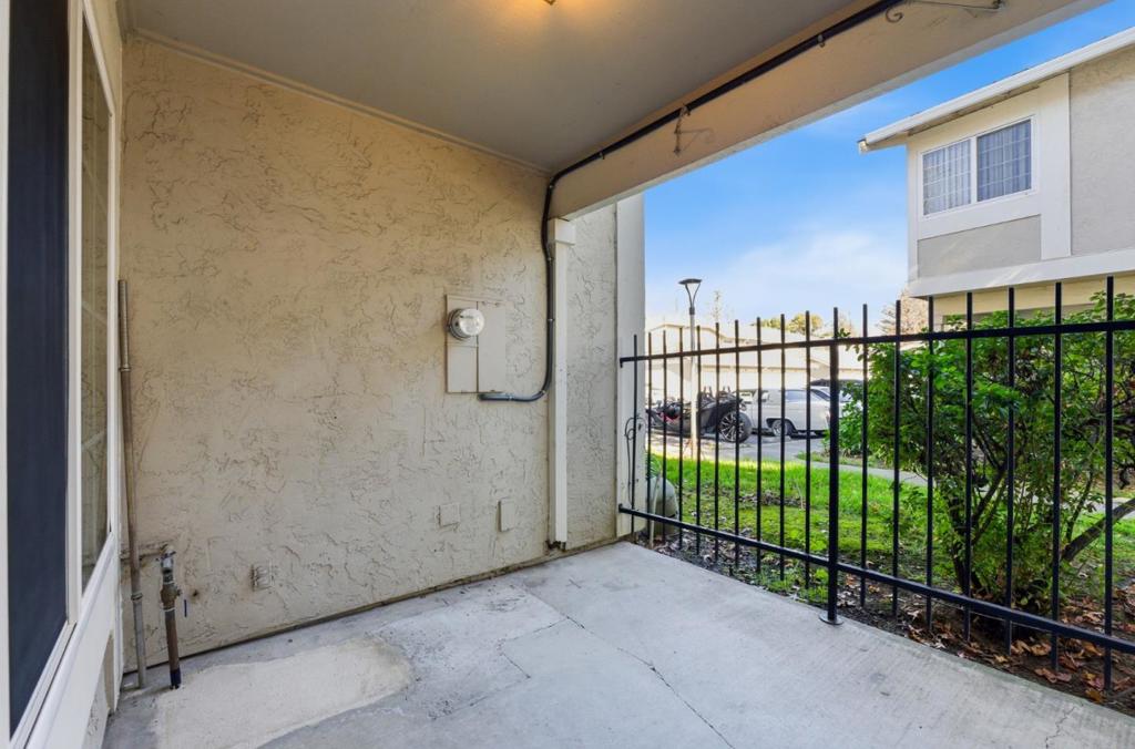 42 Muirfield Court Property Photo 20