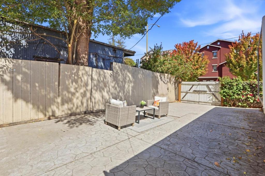 1001 Obrien Court Property Photo 32