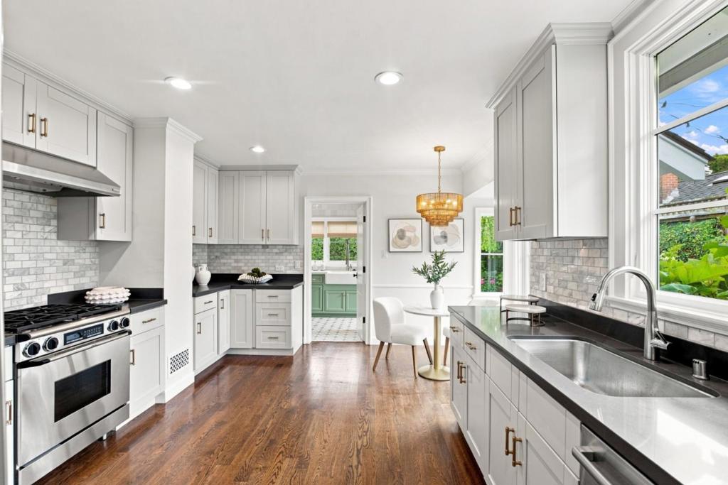 25 Ericson Road Property Photo 16