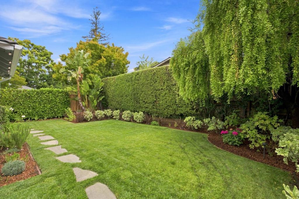 25 Ericson Road Property Photo 44