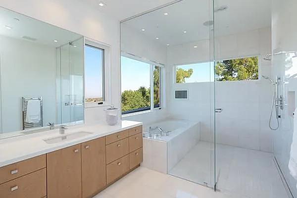 ML82058266 Property Photo 12