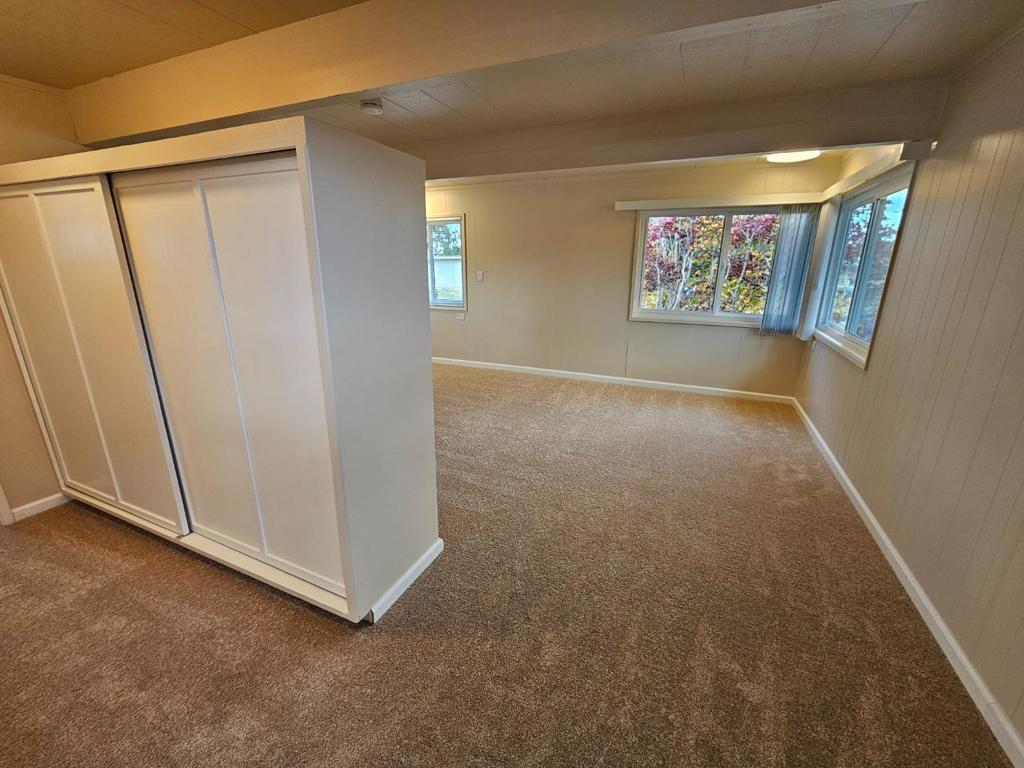 511 Walker Drive Property Photo 11