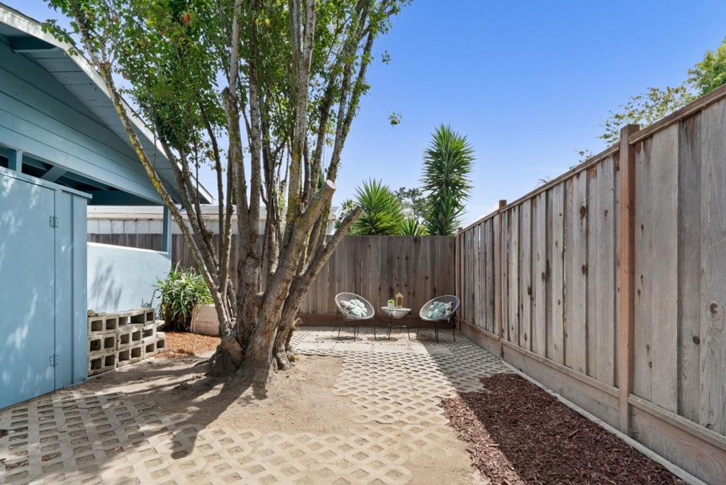 915 Cayuga Street Property Photo 44