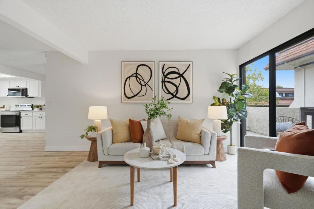 7219 Via Vico Property Photo 2
