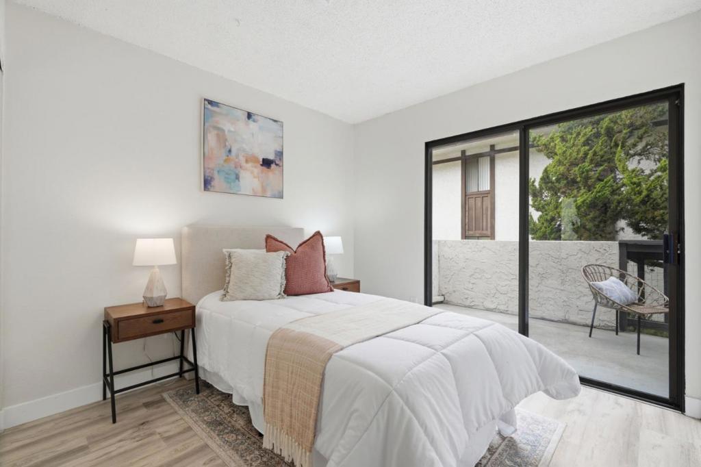 7219 Via Vico Property Photo 19