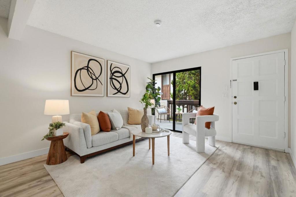 7219 Via Vico Property Photo 22