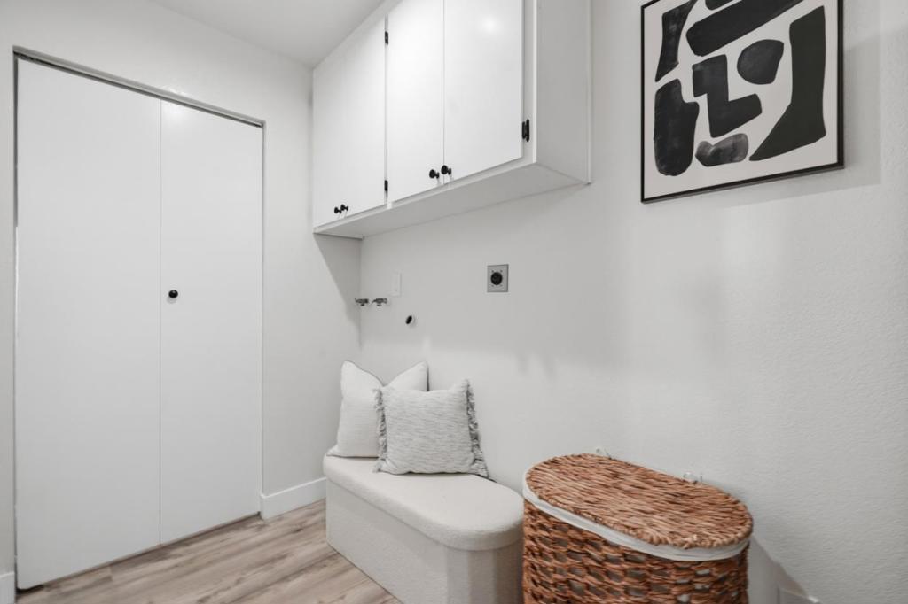 7219 Via Vico Property Photo 24