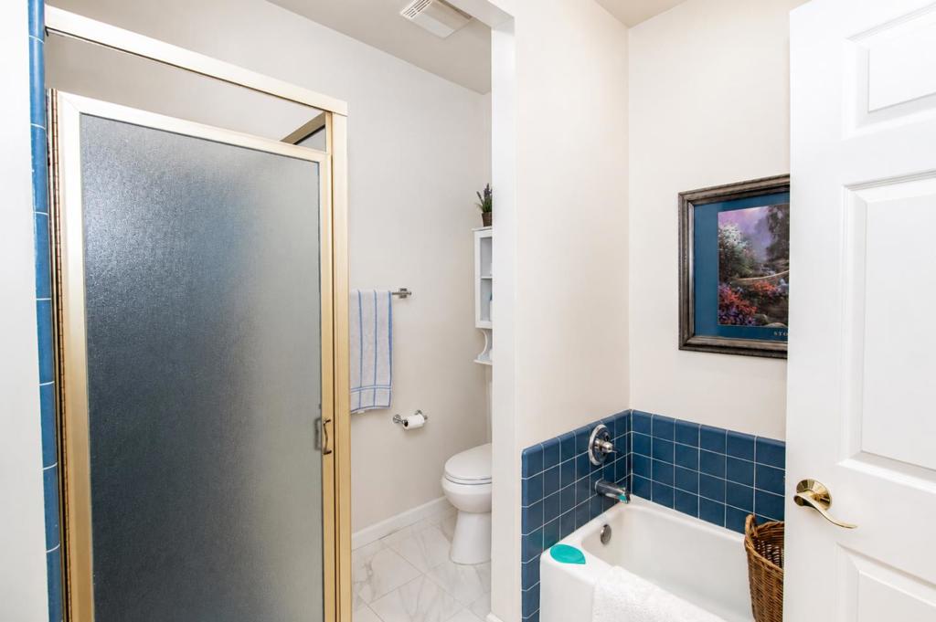 25912 Hayward Boulevard 215 Property Photo 16