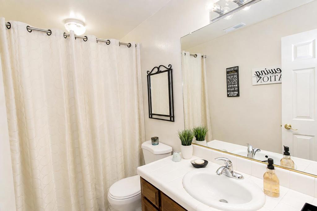25912 Hayward Boulevard 215 Property Photo 25