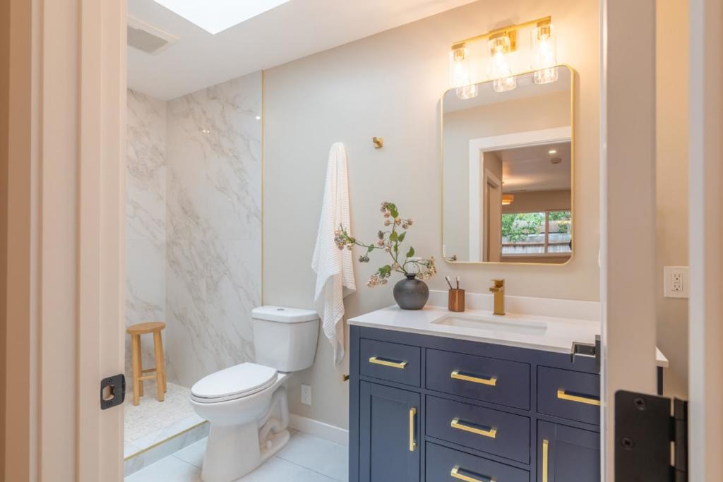 1 Walter Colton Drive Property Photo 15
