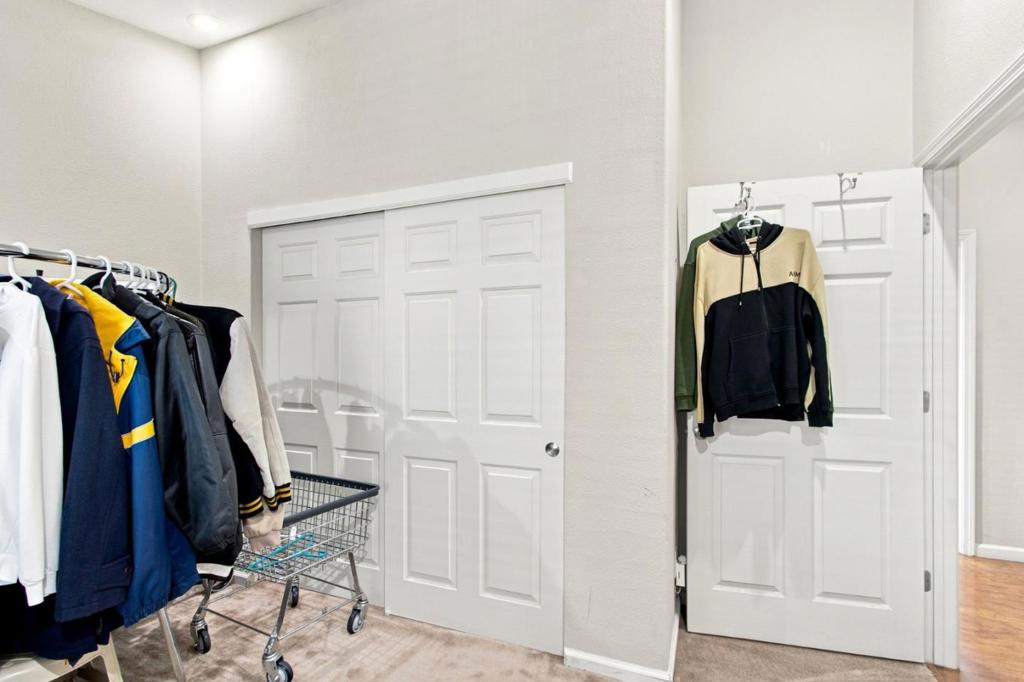 60 Wilson Way 18 Property Photo 20