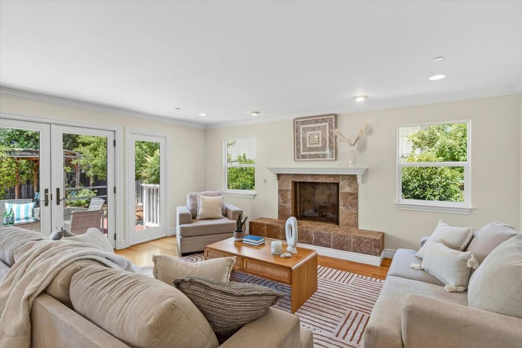ML82058333 Property Photo 1