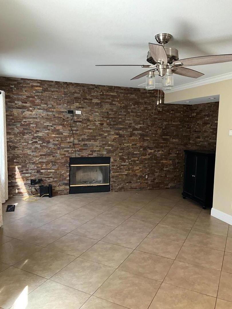 441 Verona Place Property Photo 14