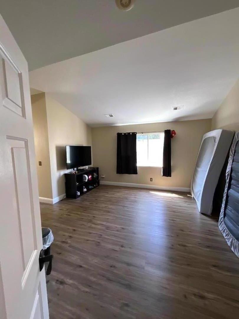 441 Verona Place Property Photo 18
