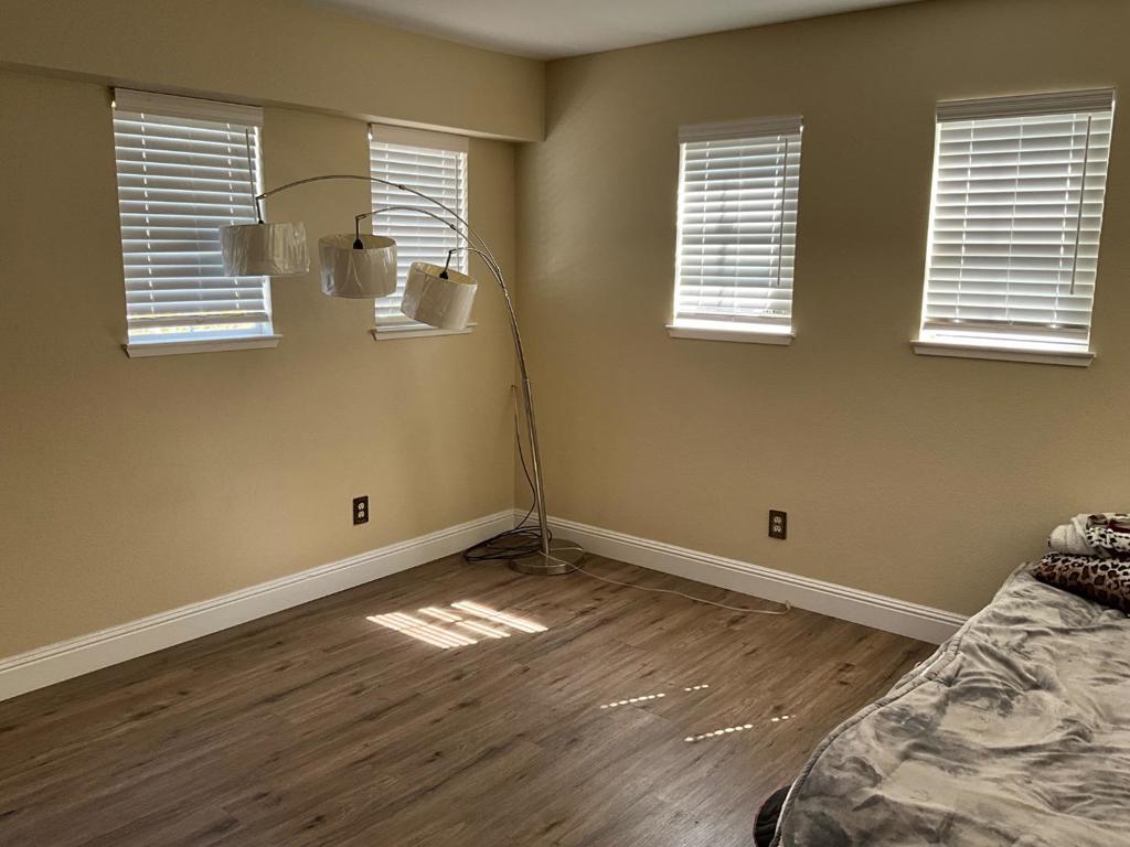 441 Verona Place Property Photo 22