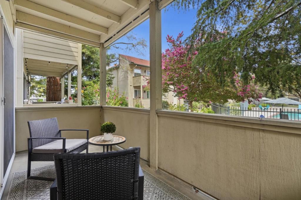 785 N Fair Oaks Avenue 1 Property Photo 28
