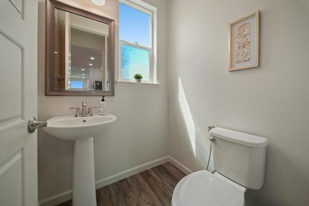 493 Snap Dragon Street Property Photo 15