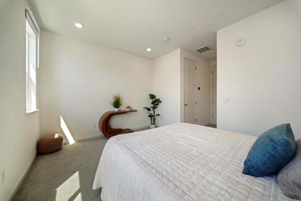 493 Snap Dragon Street Property Photo 22