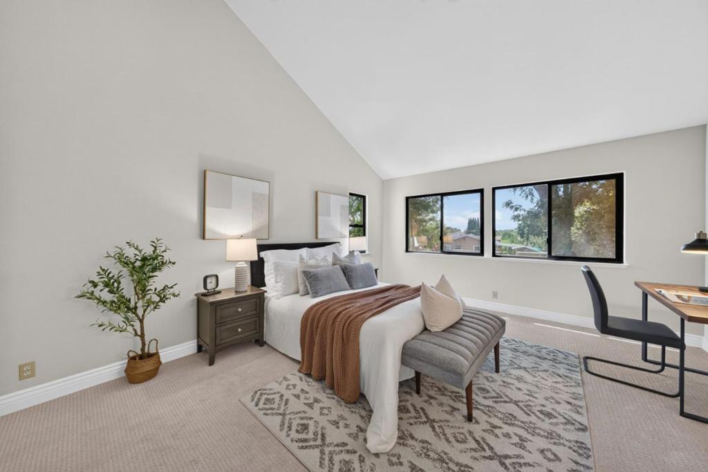 1205 Sierra Village Way Property Photo 17