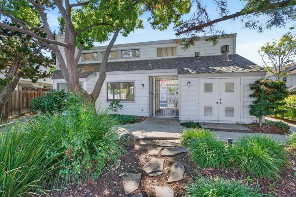1205 Sierra Village Way Property Photo 30