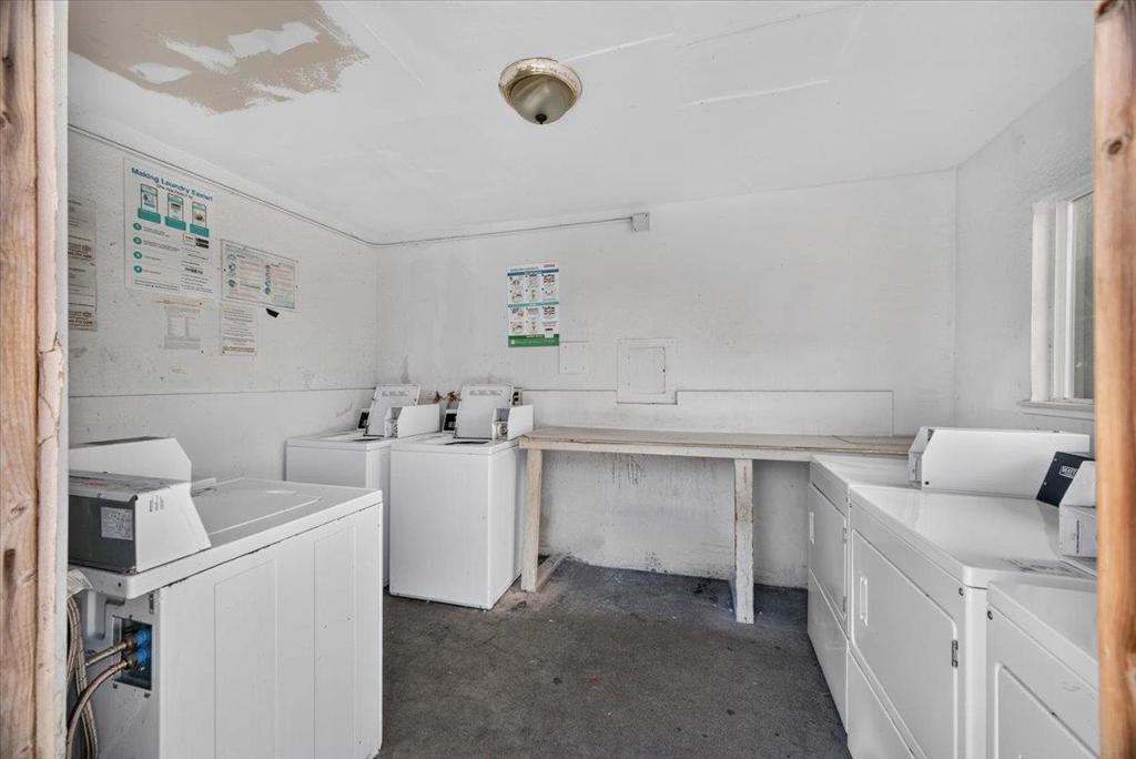 608 N Sanborn Road Property Photo 10