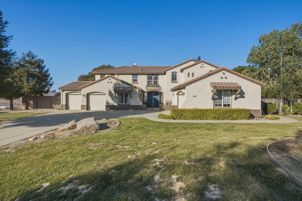 900 Via Vaquero Norte Property Photo 1