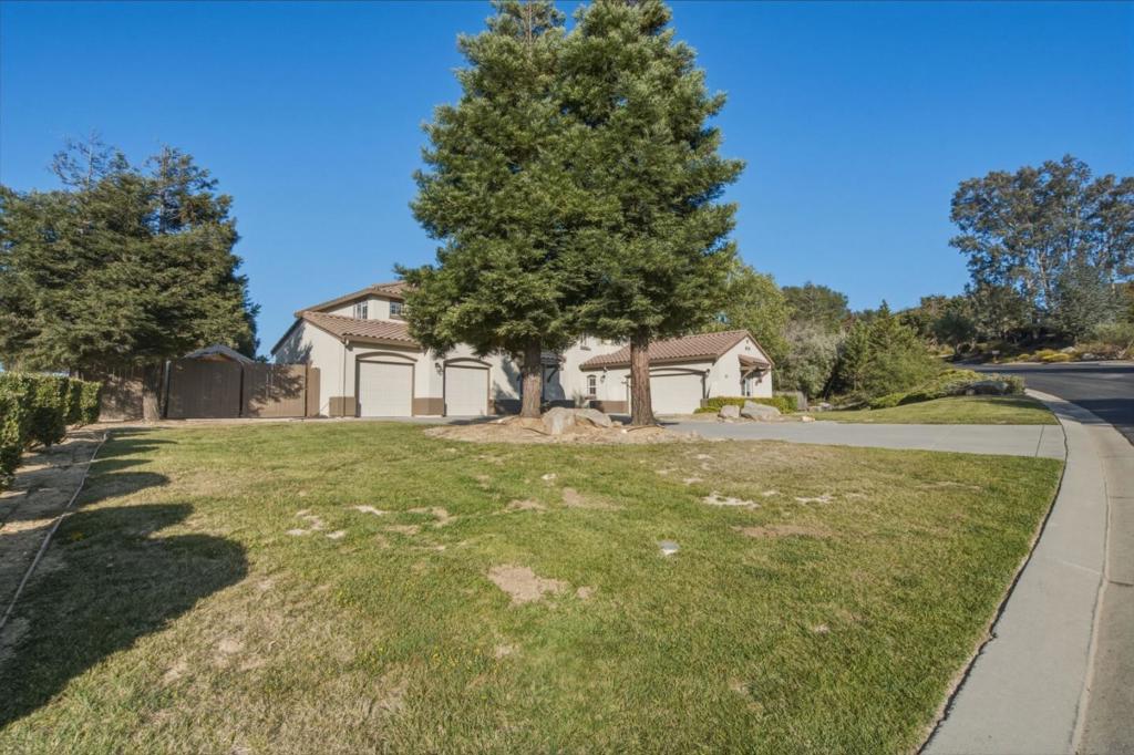 900 Via Vaquero Norte Property Photo 3