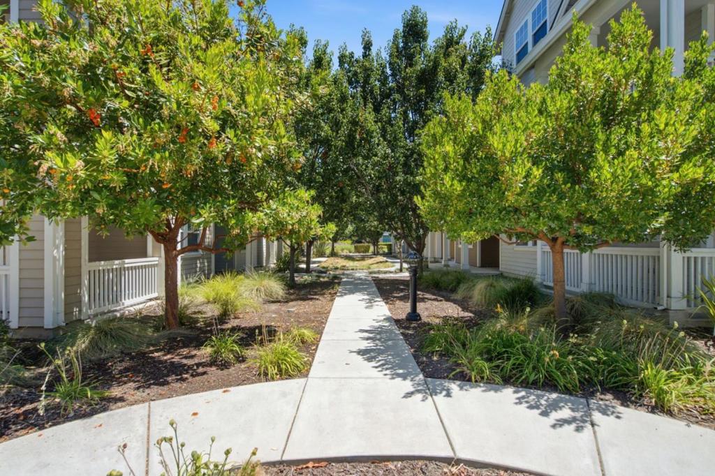 350 Circuit Way Property Photo 62