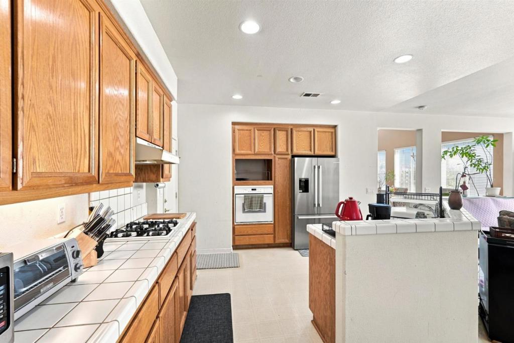 2348 Seacrest Court Property Photo 14