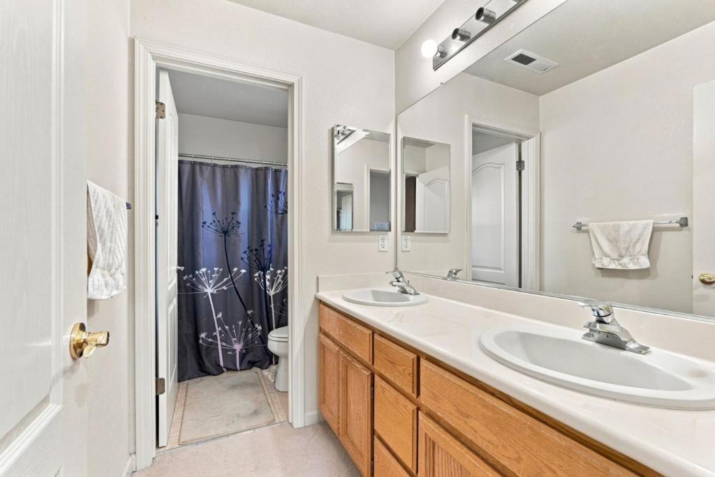 2348 Seacrest Court Property Photo 38