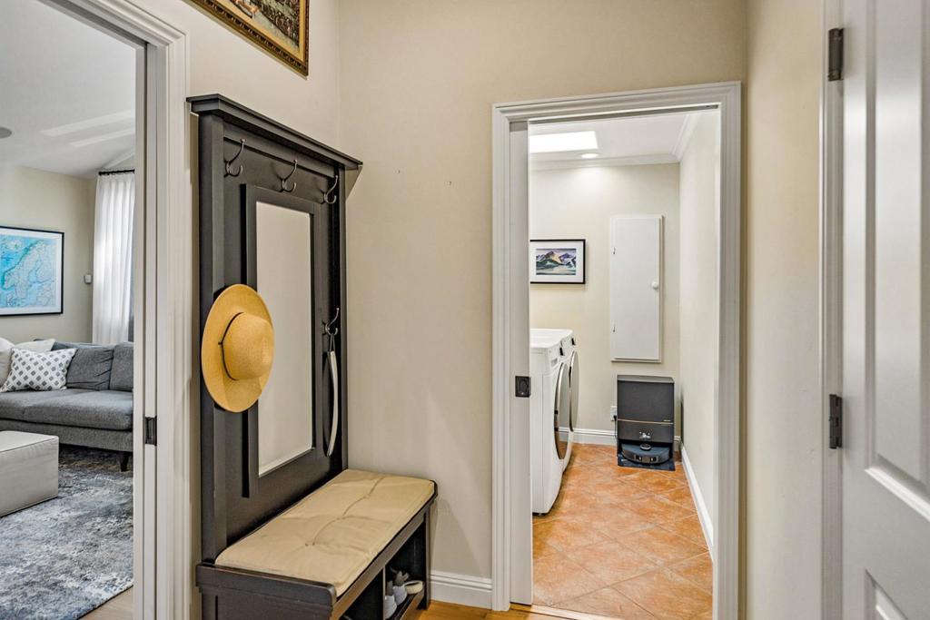 1068 Rose Avenue Property Photo 25